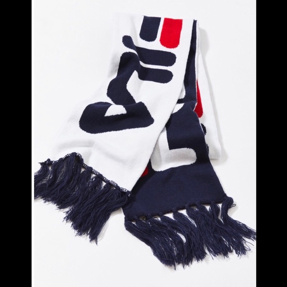 Fila Reversible Scarf - Picture 3 of 5